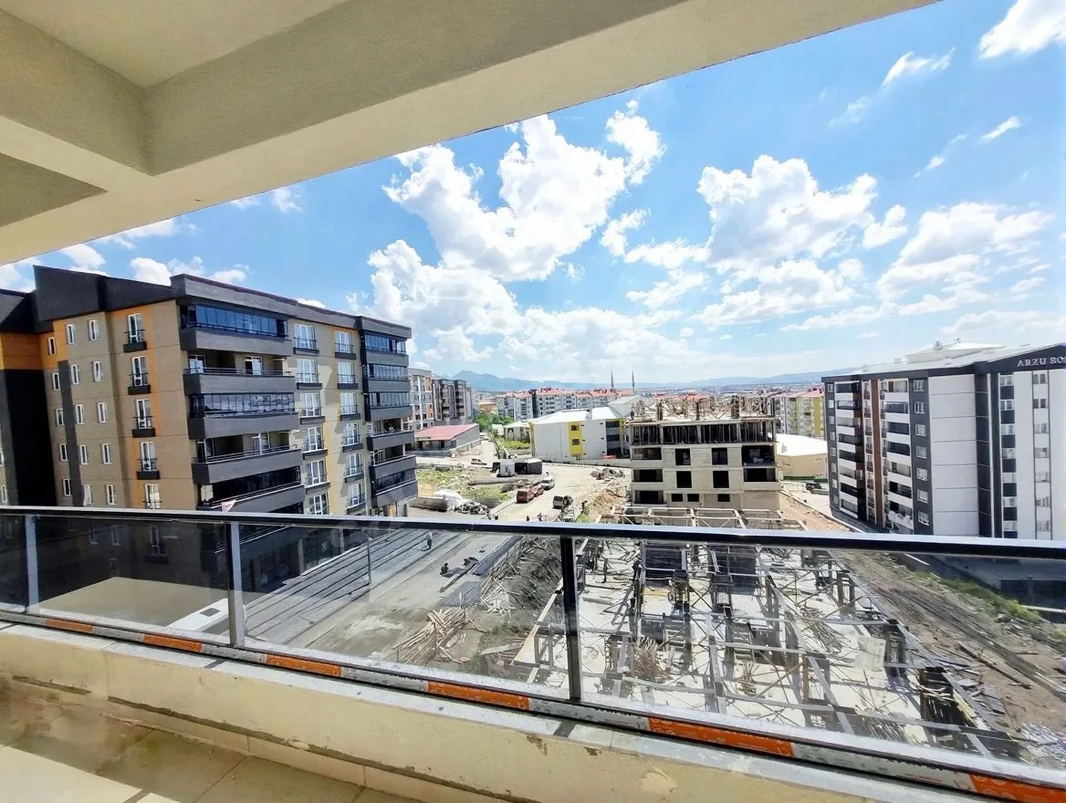 ERZURUM YAKUTIYE SATILIK 3+1 DAİRE ★ 145M² SIFIR - 5