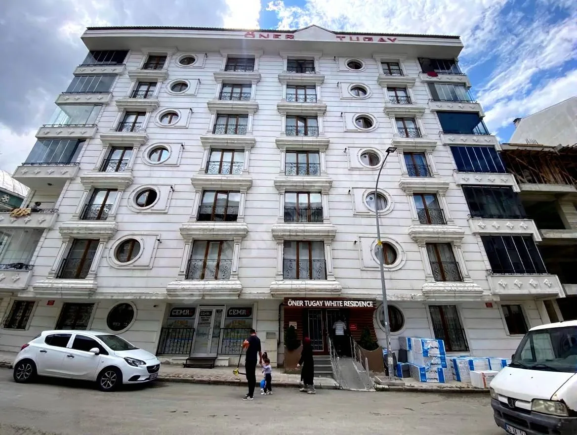 ERZURUM KİRALIK MERKEZİ ISITMALI 3+1 DAİRE | 130M² YAKUTIYE - 1