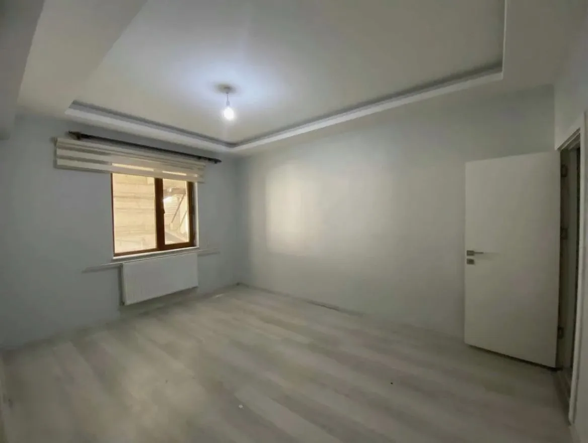 ERZURUM KİRALIK MERKEZİ ISITMALI 3+1 DAİRE | 130M² YAKUTIYE - Fotoğraf 10