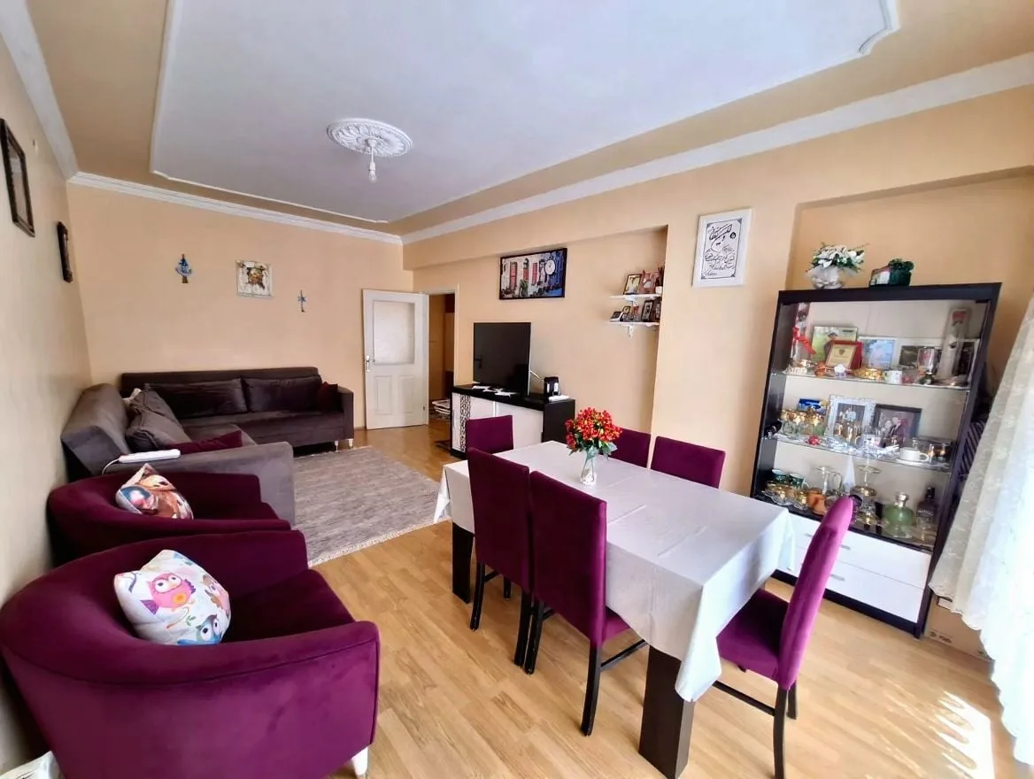 130M² ERZURUM SATILIK 3+1 DAİRE AZIZIYE MERKEZİ ISITMALI - 1