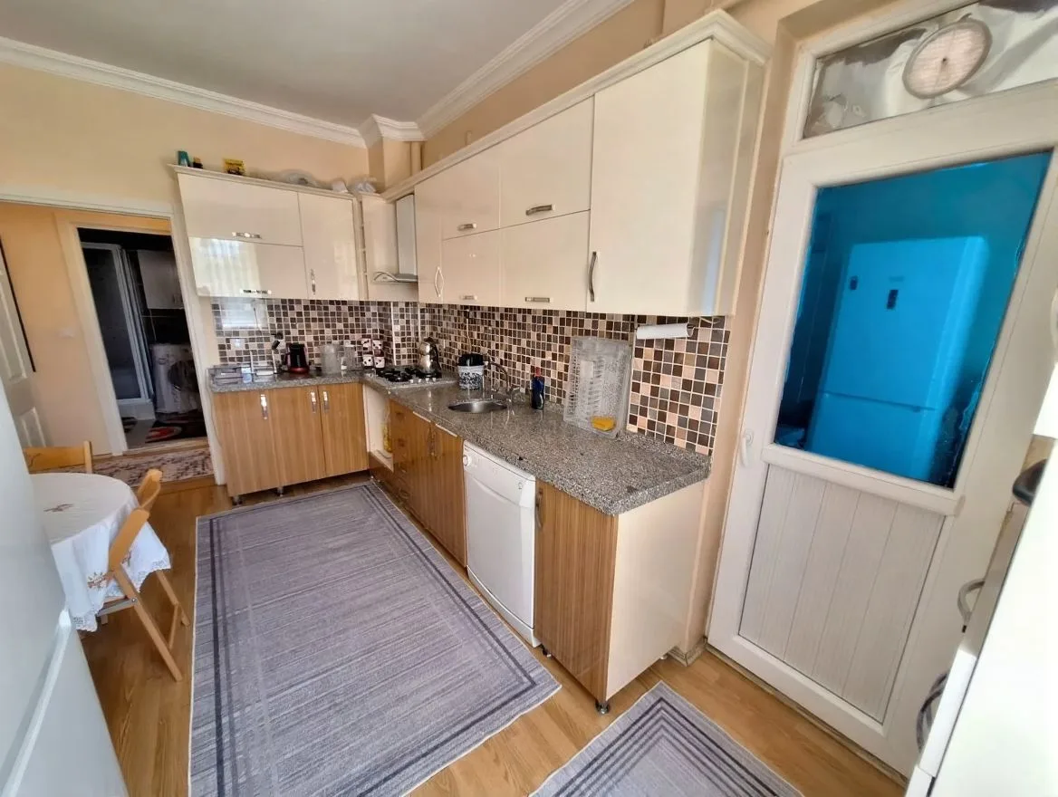 130M² ERZURUM SATILIK 3+1 DAİRE AZIZIYE MERKEZİ ISITMALI - Fotoğraf 7