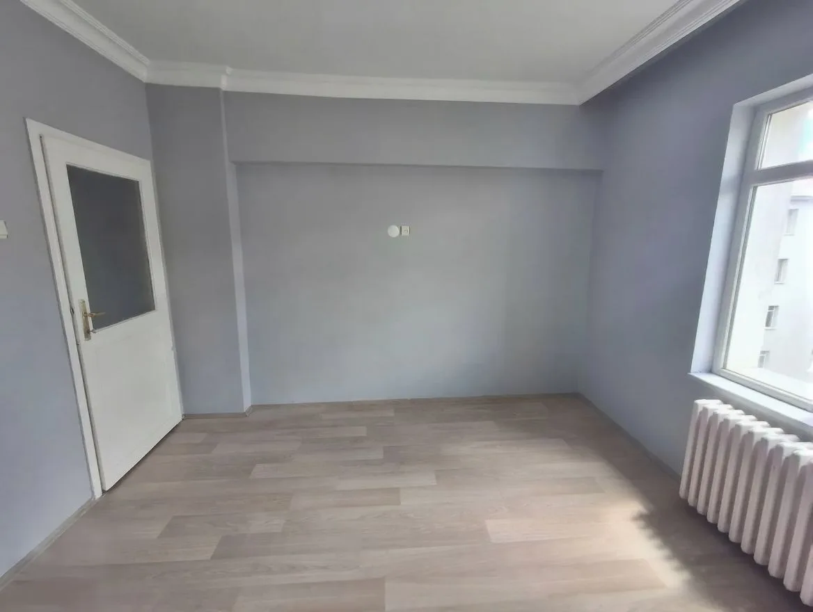 ERZURUM AZIZIYE KİRALIK 3+1 DAİRE ★ 130M² MERKEZİ ISITMALI - 4