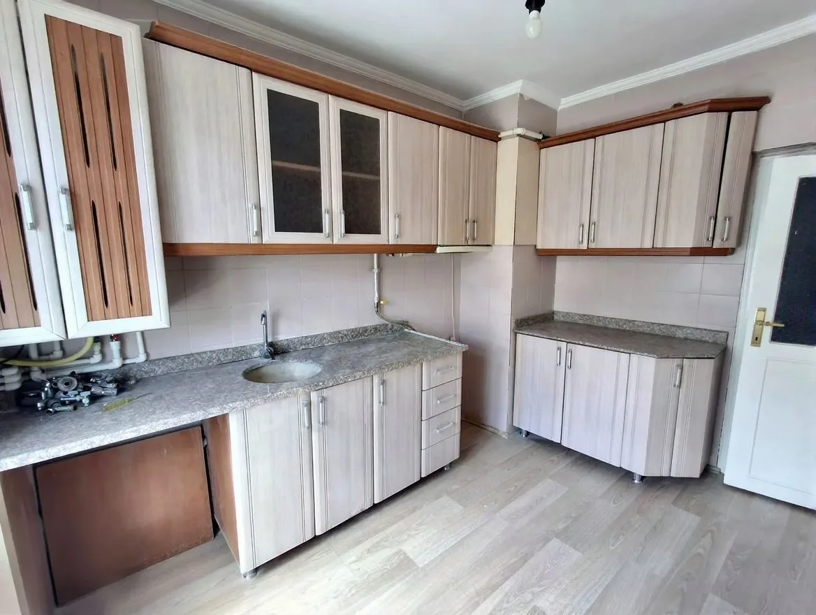 ERZURUM AZIZIYE KİRALIK 3+1 DAİRE ★ 130M² MERKEZİ ISITMALI - Fotoğraf 6