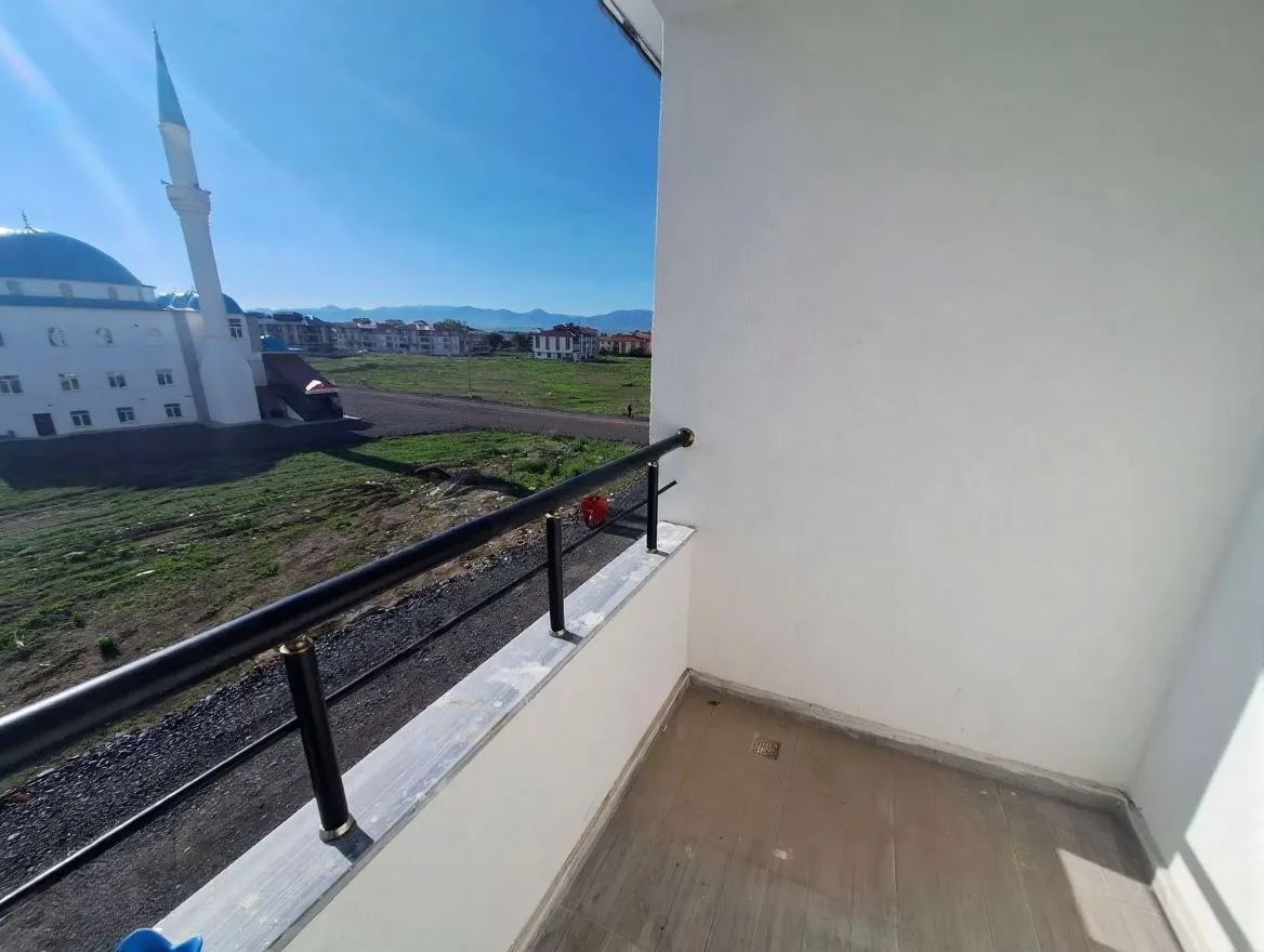 EŞYALI ERZURUM SATILIK YENİ 1+1 DAİRE 40M² AZIZIYE - Fotoğraf 6