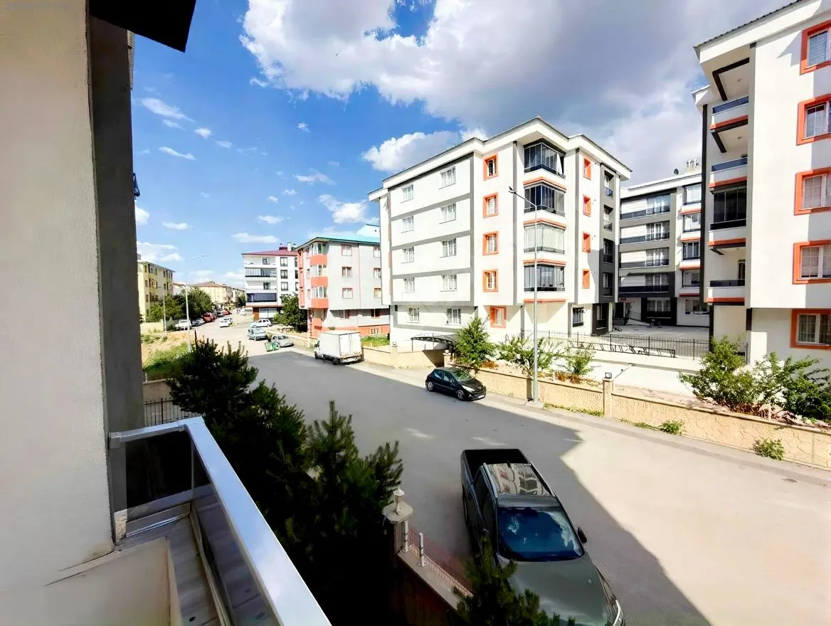 ERZURUM KİRALIK 3+1 DAİRE 145M² YAKUTIYE ARA/4 - Fotoğraf 19