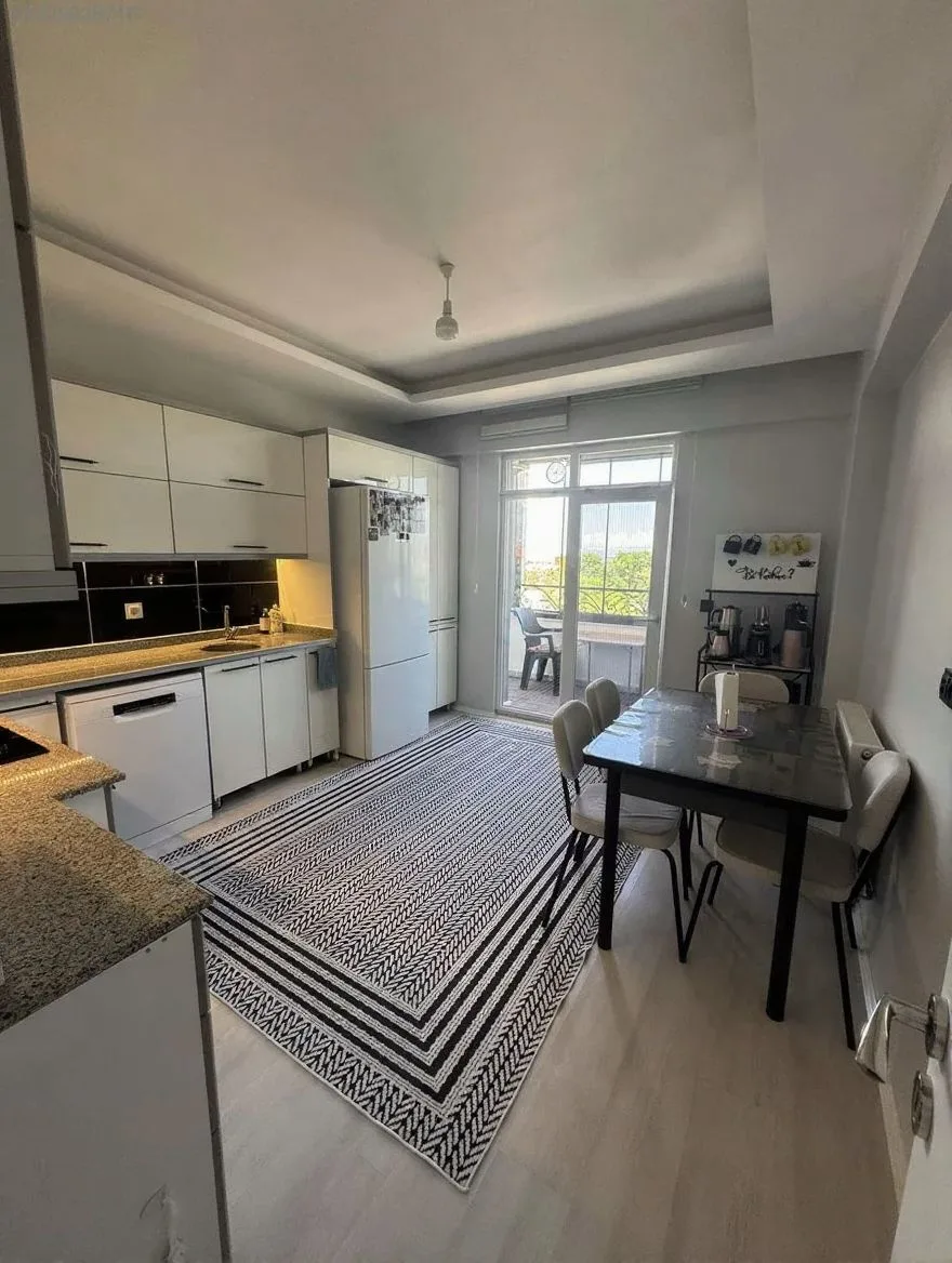 Aziziye Merkez'de 5 Yaşında 4. Kat 145 m² 3+1 Kiralık Daire - 4