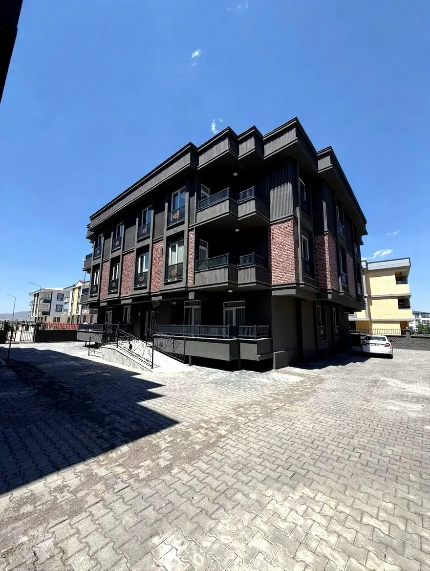 ERZURUM AZIZIYE SATILIK 2+1 DAİRE SALTUKLU 80M² - Fotoğraf 21