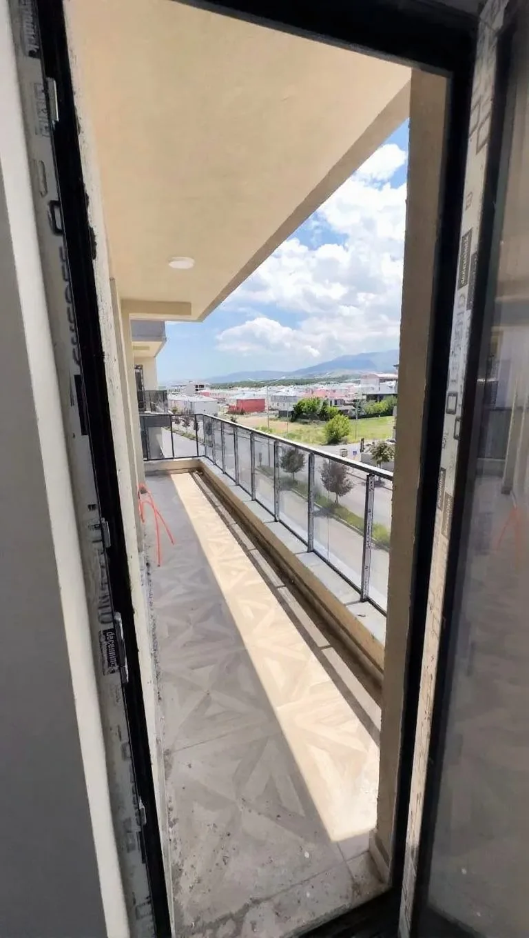 Aziziye Merkez'de 3. Kat 155 m² 3+1 Kiralık Daire - Fotoğraf 8