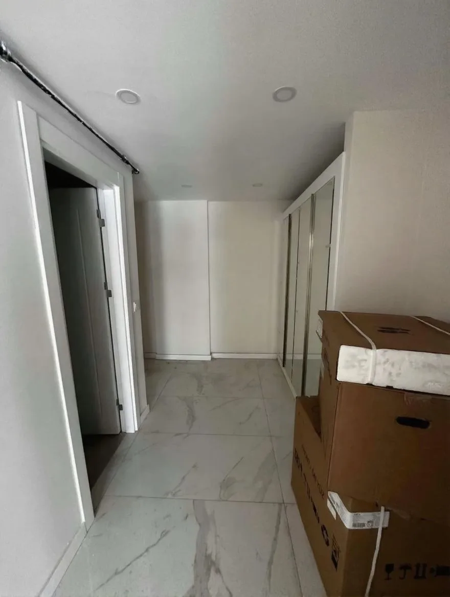 Yakutiye Lalapaşa'da 4 Yaşında 2. Kat 150 m² 3+1 Kiralık Daire - Fotoğraf 6