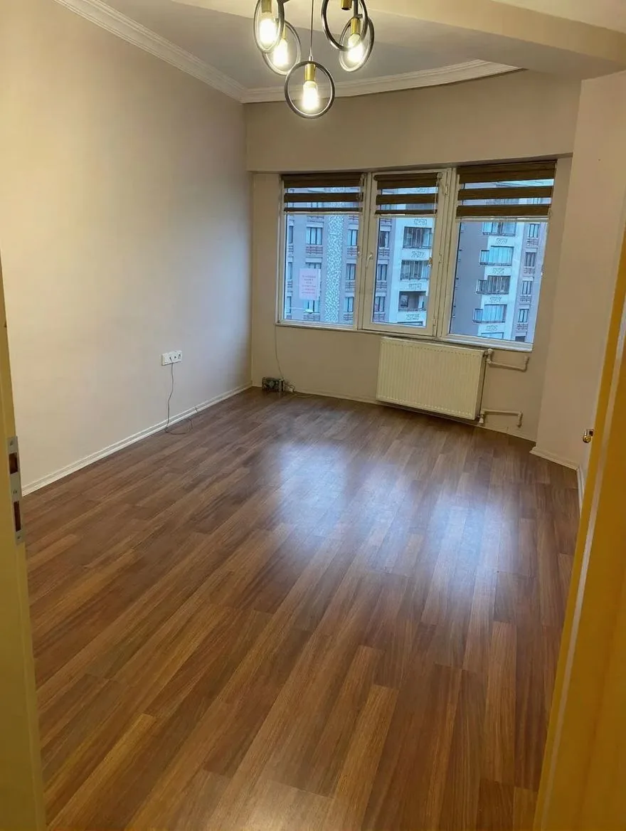 Yakutiye Lalapaşa'da 3. Kat 77 m² Kiralık İş Yeri - Fotoğraf 14
