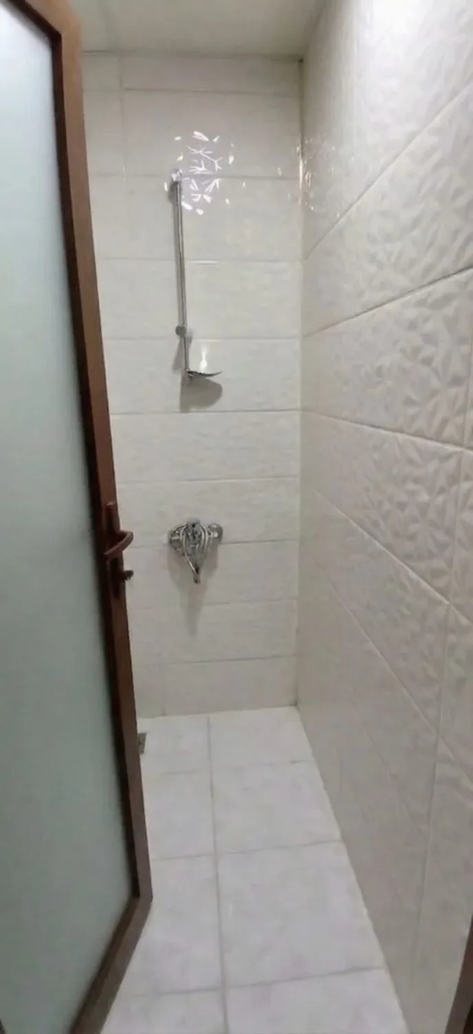 ERZURUM KİRALIK MERKEZİ ISITMALI 3+1 DAİRE | 165M² YAKUTIYE - Fotoğraf 7