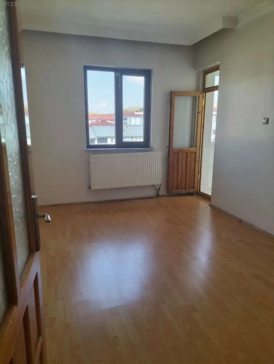 165M² ERZURUM KİRALIK 3+1 DAİRE YAKUTIYE SİTE İÇİ - Fotoğraf 8