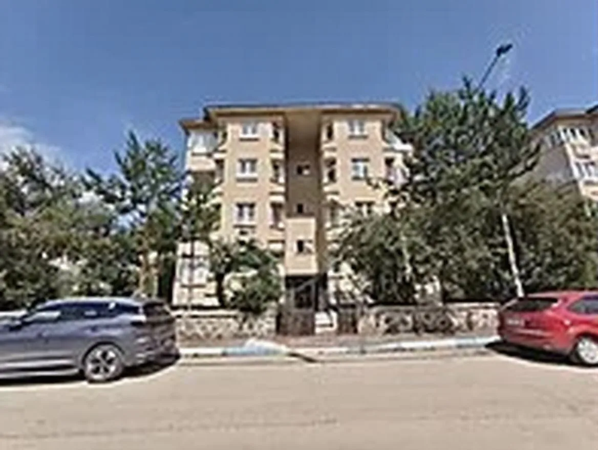 Aziziye Merkez'de 5 Yaşında Yüksek Giriş Kat 120 m² 3+1 Kiralık Daire - Fotoğraf 2