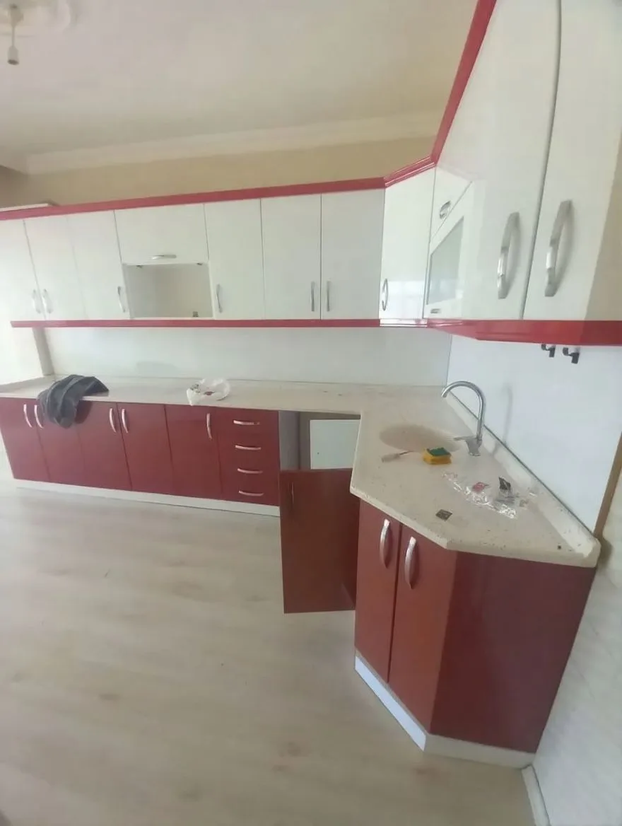 Aziziye Merkez'de 4. Kat 130 m² 3+1 Kiralık Daire - Fotoğraf 2