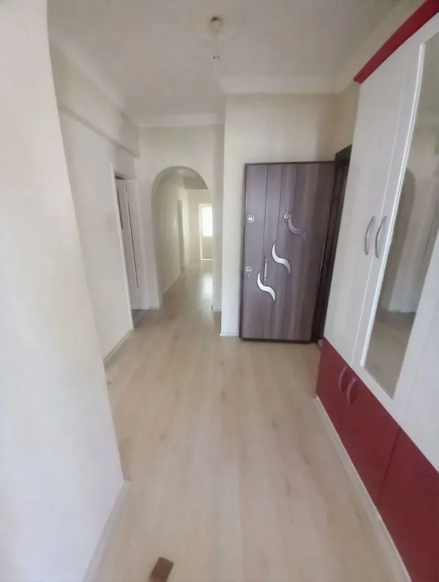 Aziziye Merkez'de 4. Kat 130 m² 3+1 Kiralık Daire - Fotoğraf 4