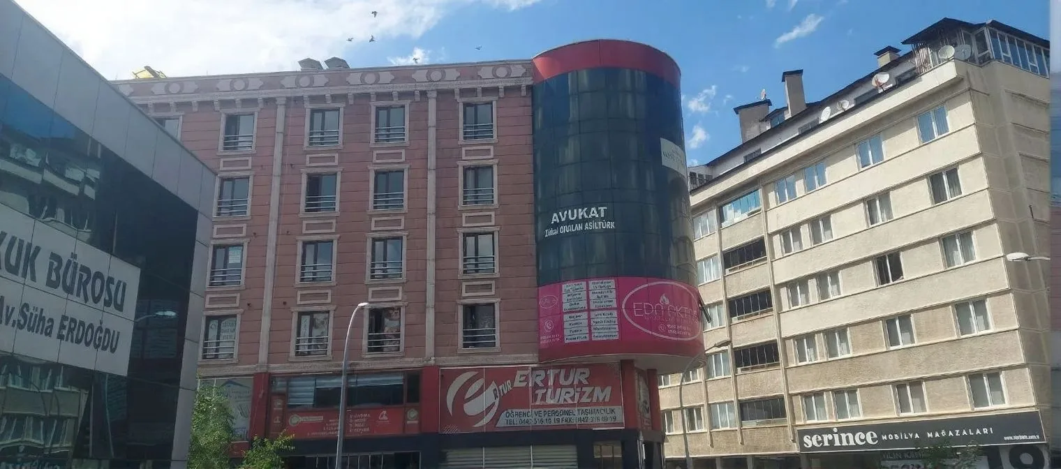 Yakutiye Lalapaşa'da 6. Kat 160 m² Kiralık İş Yeri