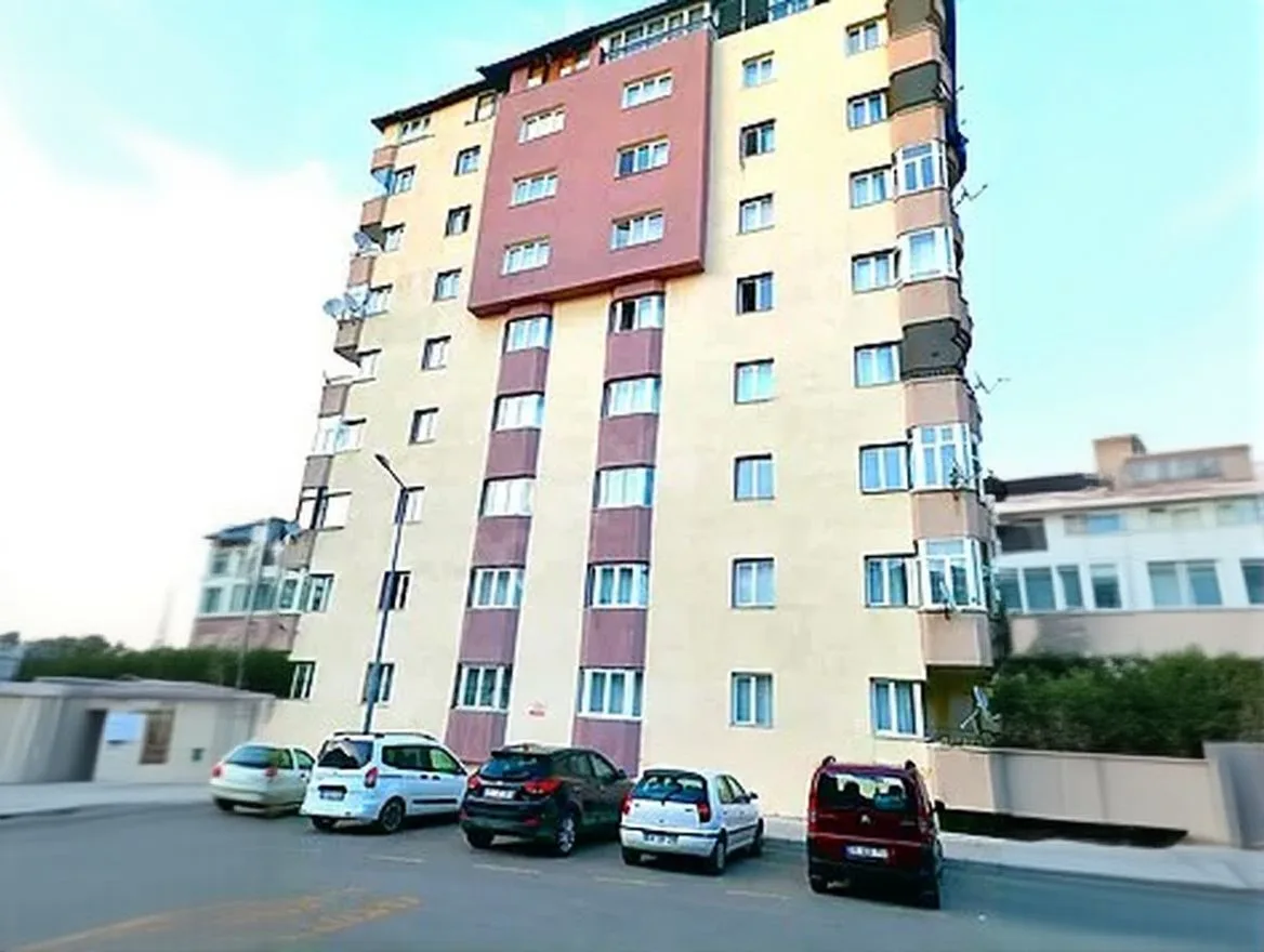 Yakutiye Lalapaşa'da 3. Kat 160 m² 3+1 Kiralık Daire