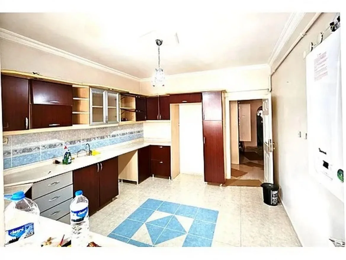 Yakutiye Lalapaşa'da 3. Kat 160 m² 3+1 Kiralık Daire - Fotoğraf 29