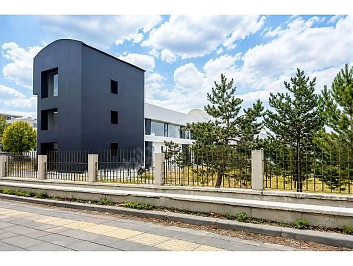 KİRALIK İŞYERİ ERZURUM PALANDÖKEN 1000M² MÜFTÜ SOLAKZADE - Fotoğraf 3