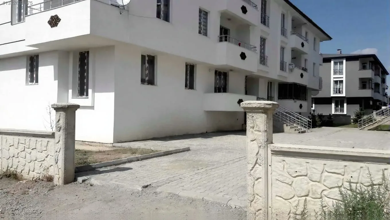 ERZURUM KİRALIK 2+1 DAİRE GİRİŞ KAT KAT 95M² AZIZIYE - Fotoğraf 18