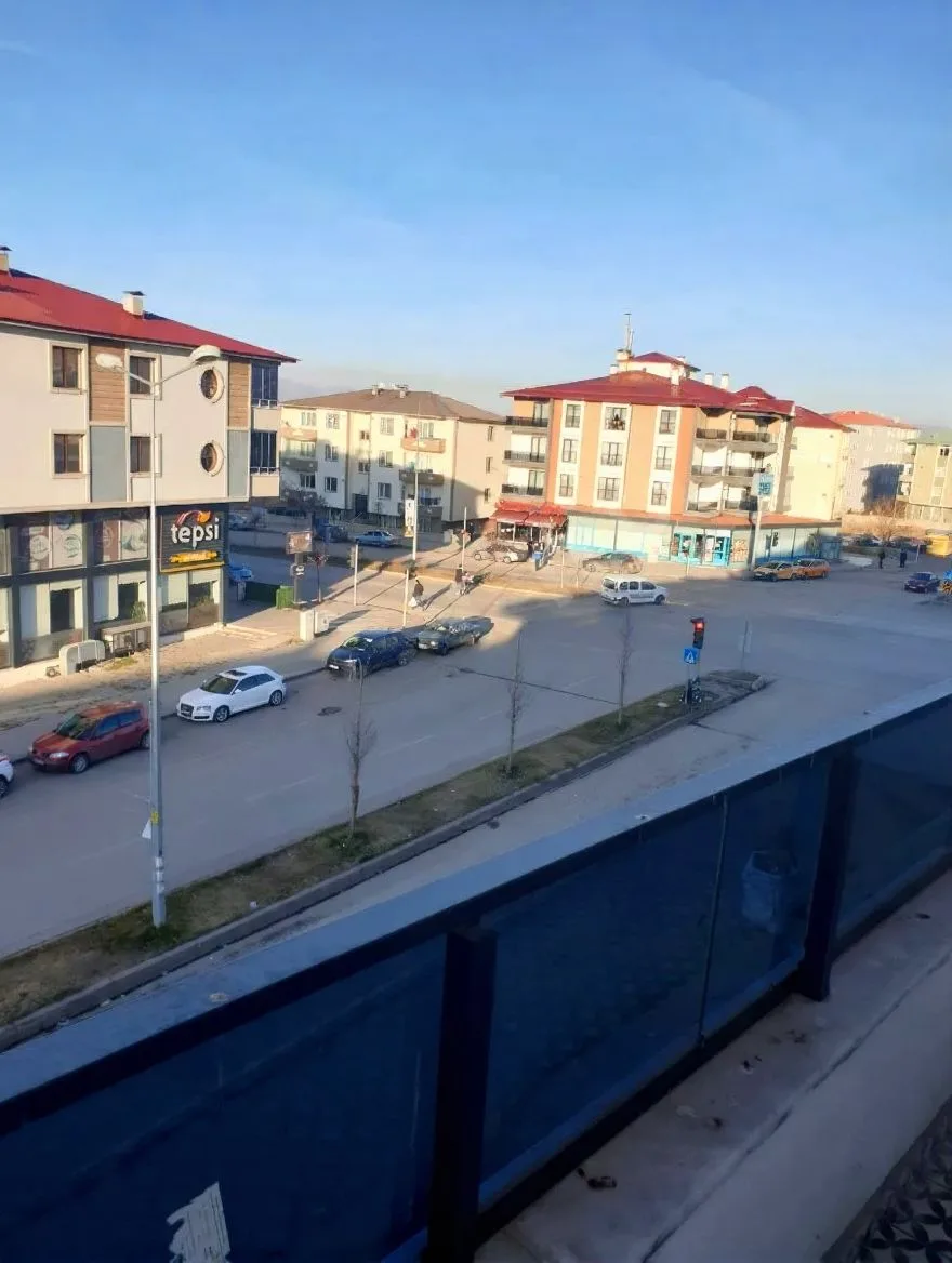 85M² ERZURUM KİRALIK 2+1 DAİRE AZIZIYE YENİ