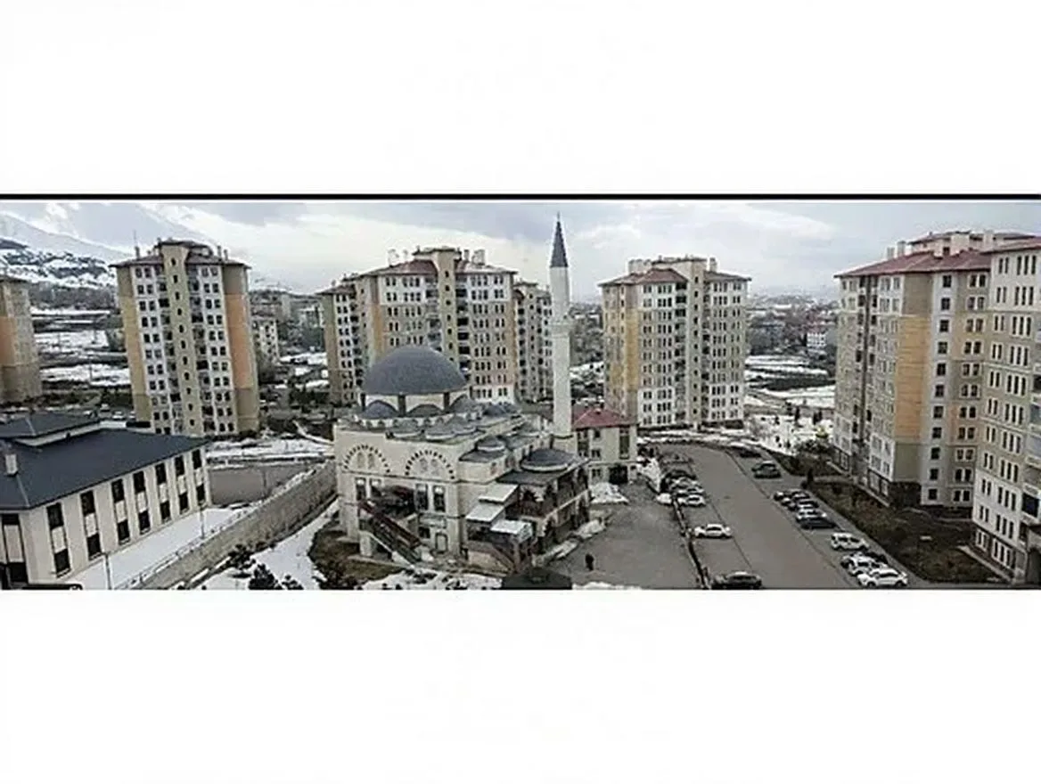 Palandöken Abdurrahman Gazi'de 5. Kat 180 m² 4+1 Kiralık Daire - Fotoğraf 2