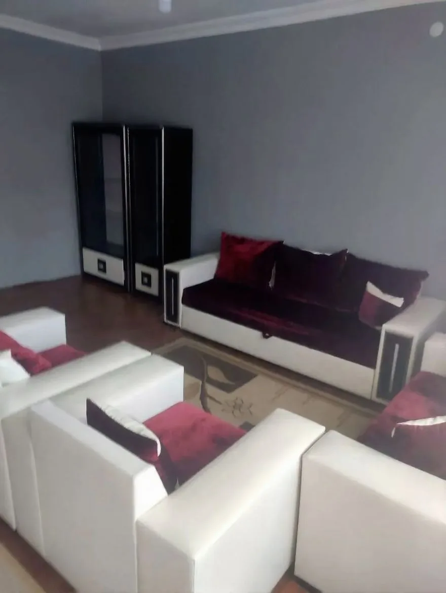 Palandöken Adnan Menderes'te 3. Kat 120 m² 3+1 Kiralık Villa - Fotoğraf 13