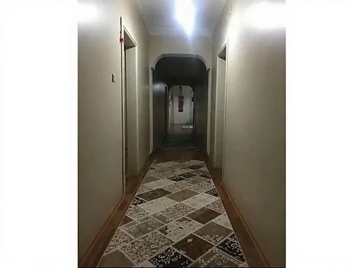 Yakutiye Lalapaşa'da 3. Kat 170 m² 3+1 Kiralık Daire - Fotoğraf 2