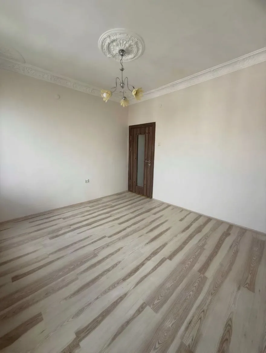 Yakutiye Lalapaşa'da 5. Kat 160 m² 3+1 Kiralık Daire - Fotoğraf 11
