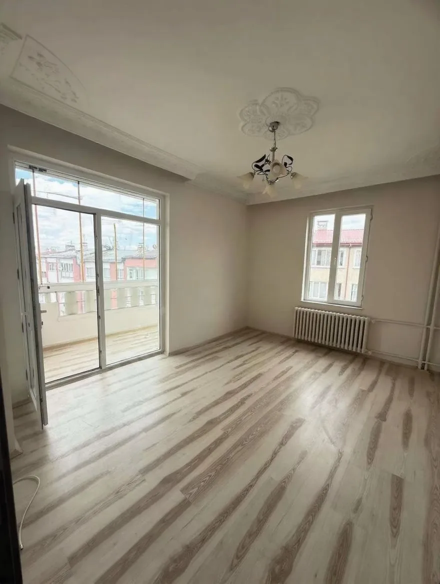 Yakutiye Lalapaşa'da 5. Kat 160 m² 3+1 Kiralık Daire - Fotoğraf 5