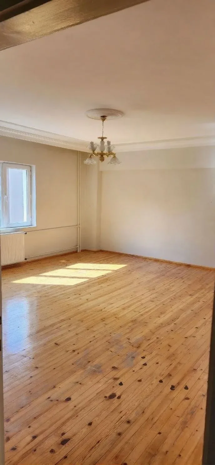 Yakutiye Terminal'da 3. Kat 200 m² 3+1 Kiralık Daire - Fotoğraf 3
