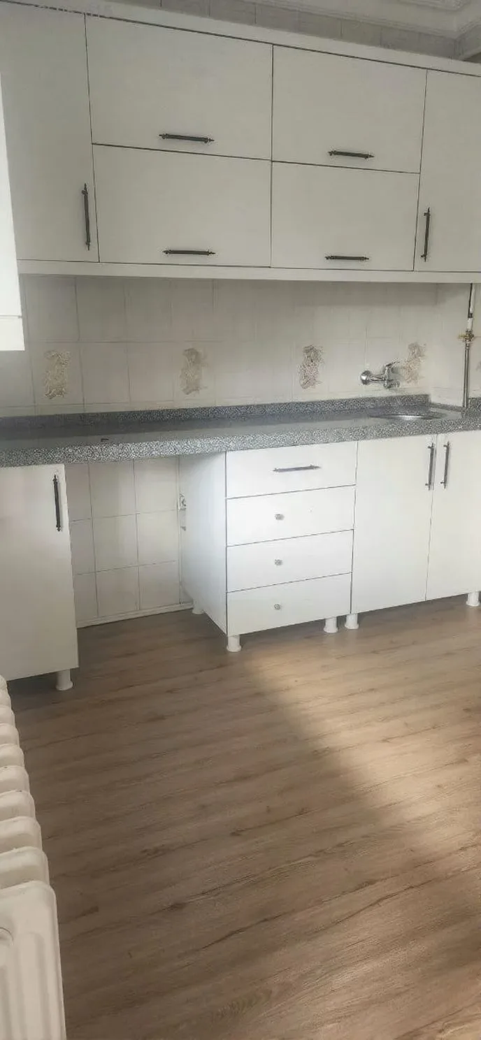 Yakutiye Terminal'da 3. Kat 200 m² 3+1 Kiralık Daire - Fotoğraf 9