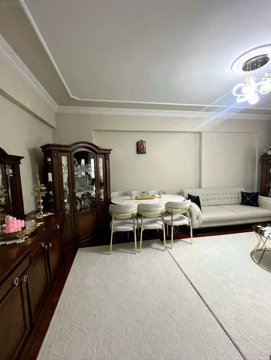 Yakutiye Terminal'da Giriş Katı 145 m² 3+1 Satılık Daire - Fotoğraf 3