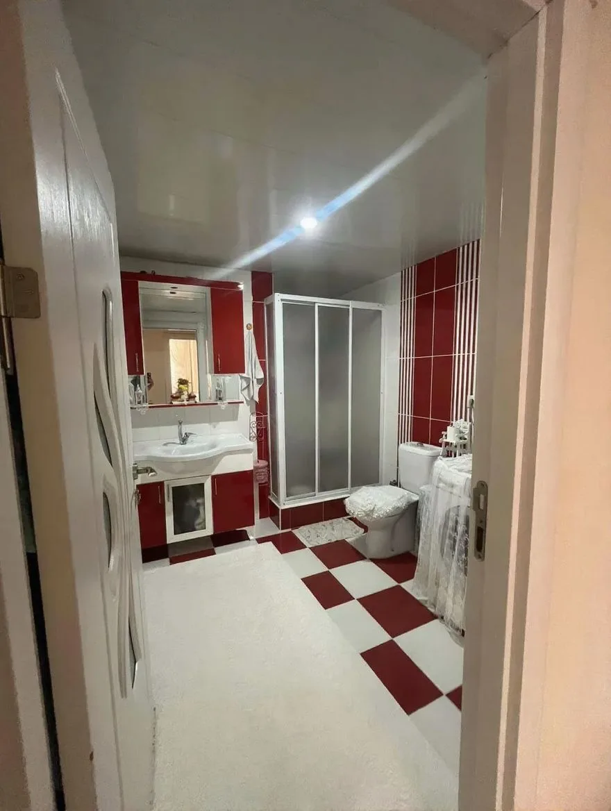 Yakutiye Terminal'da Giriş Katı 145 m² 3+1 Satılık Daire - Fotoğraf 6