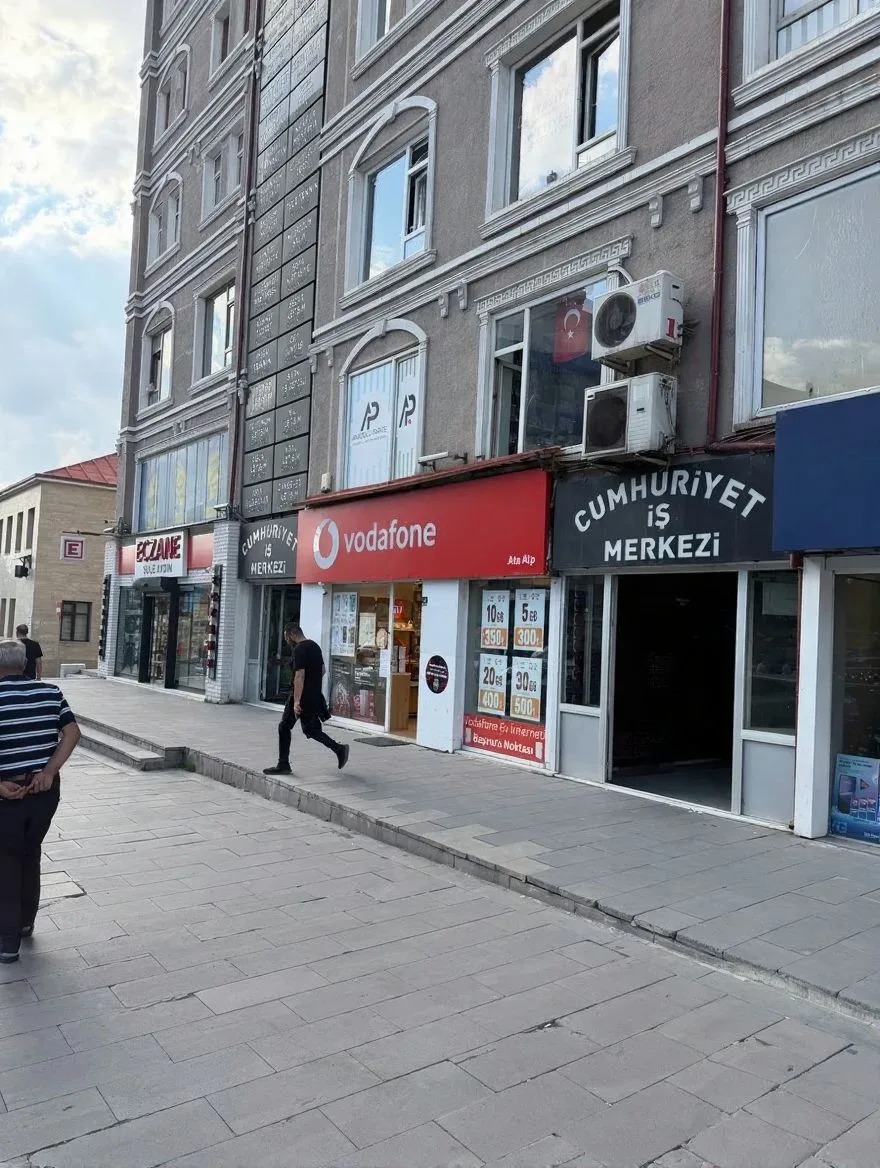 Yakutiye Lalapaşa'da 3. Kat 23 m² Satılık İş Yeri - Fotoğraf 10