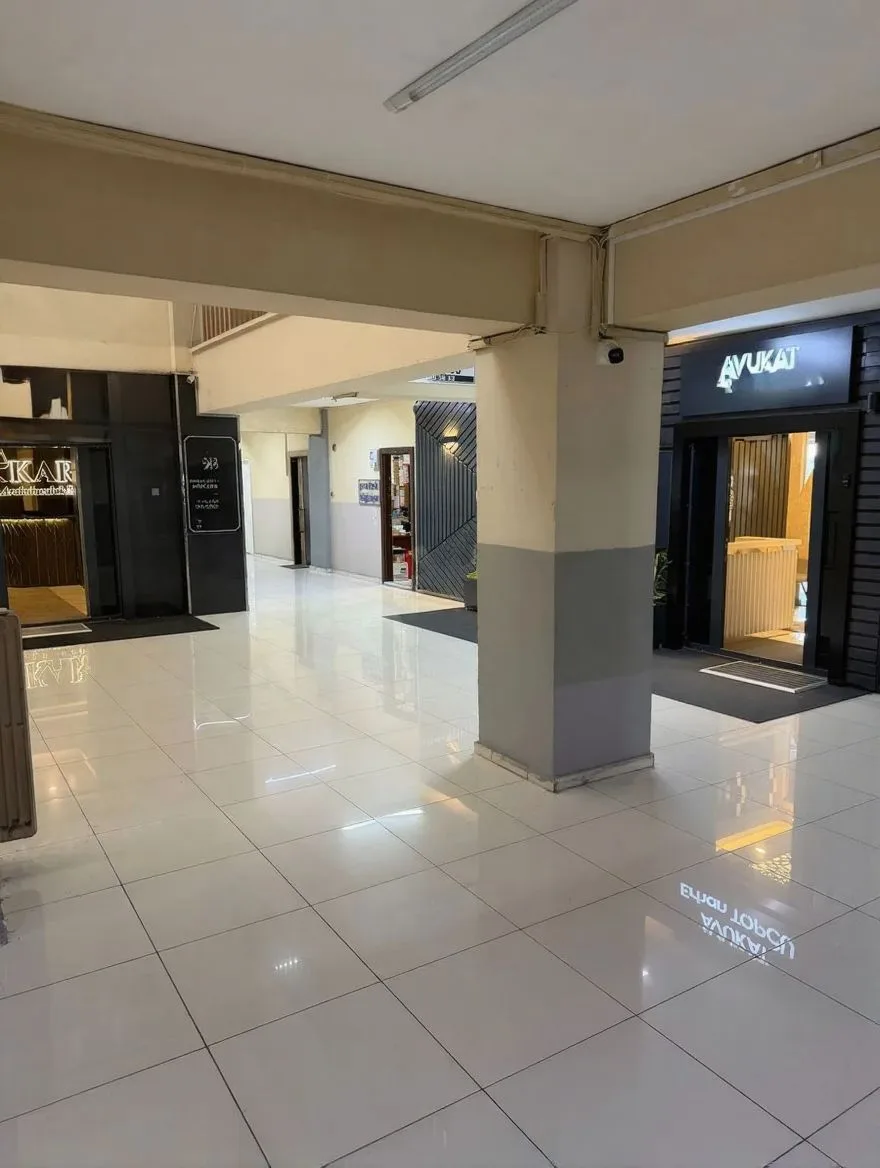 Yakutiye Lalapaşa'da 3. Kat 23 m² Satılık İş Yeri - Fotoğraf 6