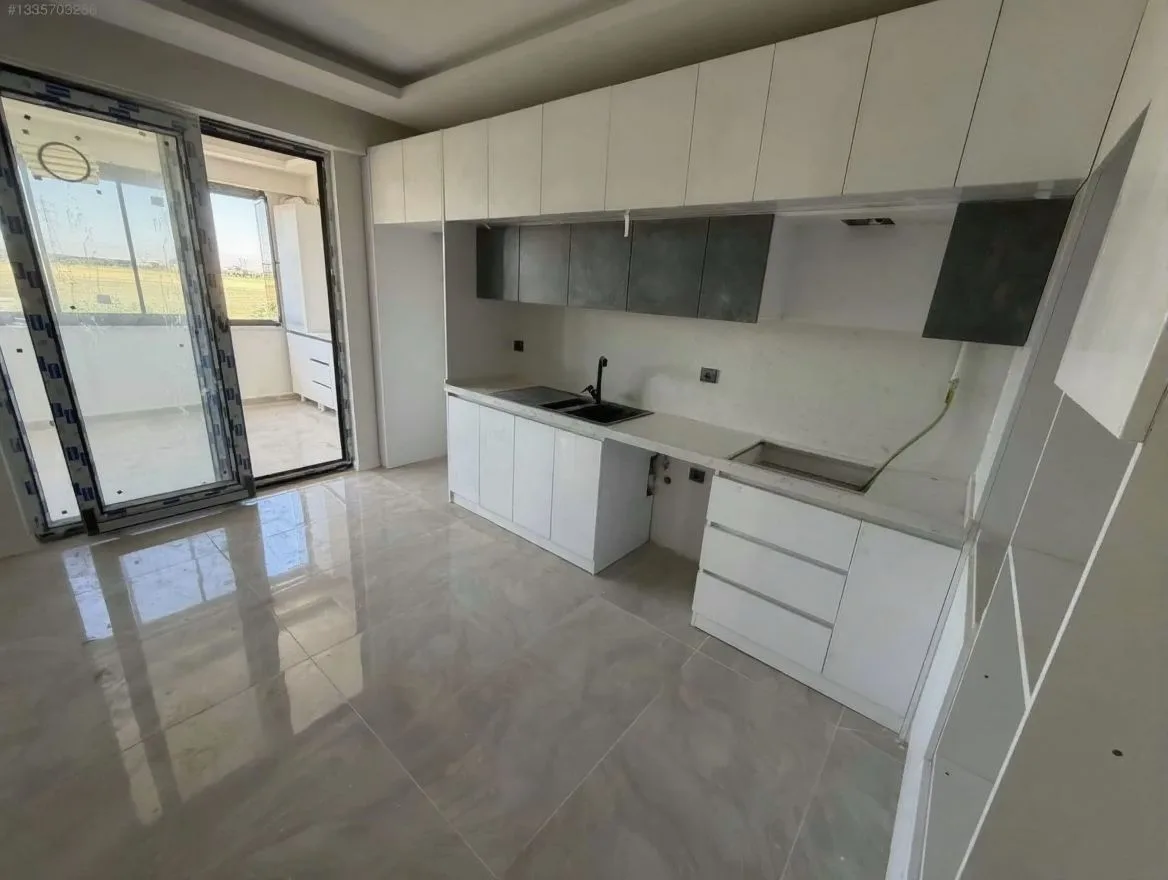 Yakutiye İstasyon'da 3. Kat 175 m² 3+1 Kiralık Daire - Fotoğraf 3