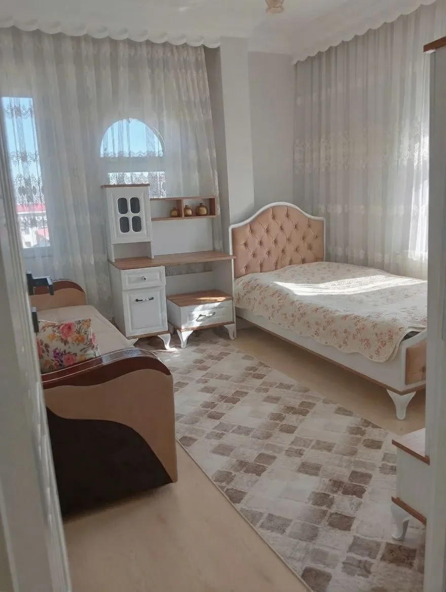 Palandöken Adnan Menderes'te 5. Kat 165 m² 3+1 Kiralık Villa - Fotoğraf 3