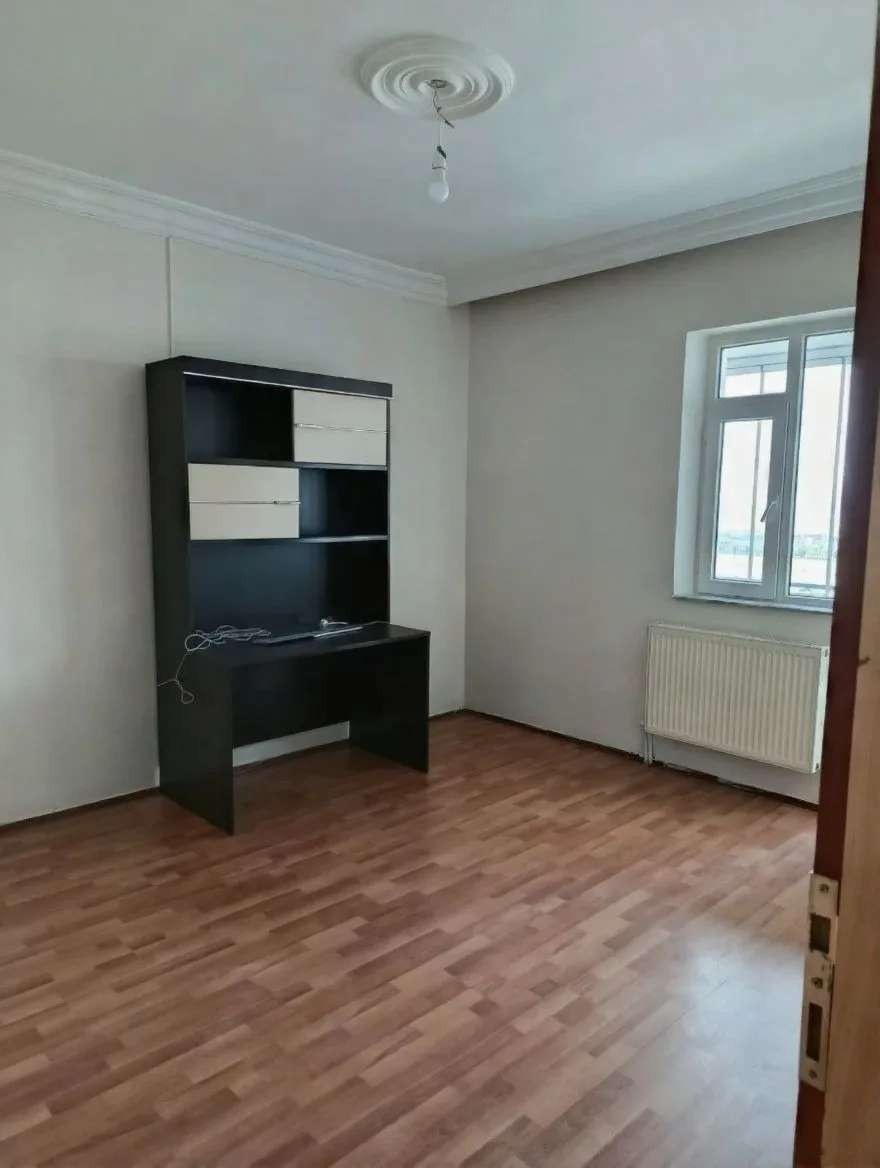 Palandöken Hüseyin Avni Ulaş'ta 3. Kat 190 m² 4+1 Kiralık Daire - Fotoğraf 14
