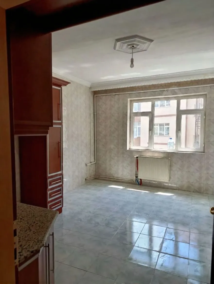 Palandöken Hüseyin Avni Ulaş'ta 3. Kat 190 m² 4+1 Kiralık Daire - Fotoğraf 2