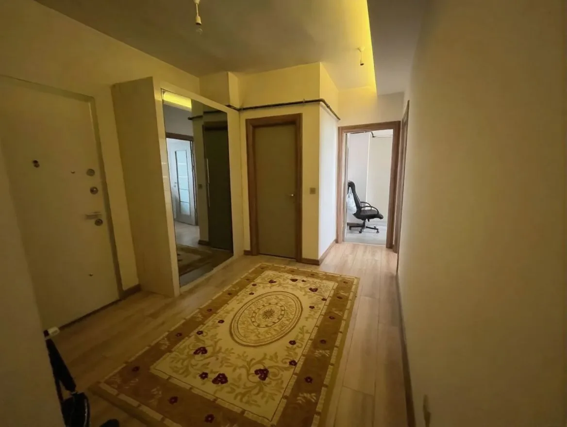Yakutiye Lalapaşa'da 1. Kat 110 m² 2+1 Kiralık Daire - Fotoğraf 2