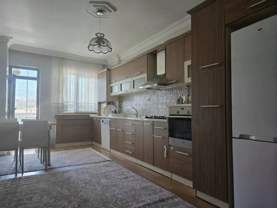 Yakutiye İstasyon'da 7. Kat 160 m² 3+1 Kiralık Villa - Fotoğraf 15