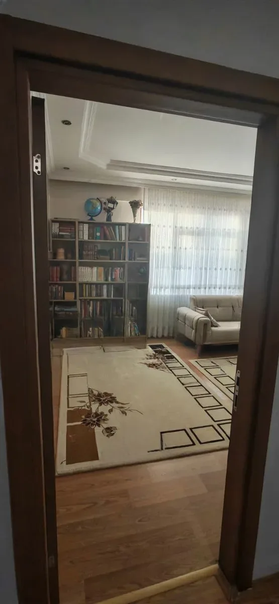 Palandöken Adnan Menderes'te 5. Kat 145 m² 3+1 Kiralık Daire - Fotoğraf 8