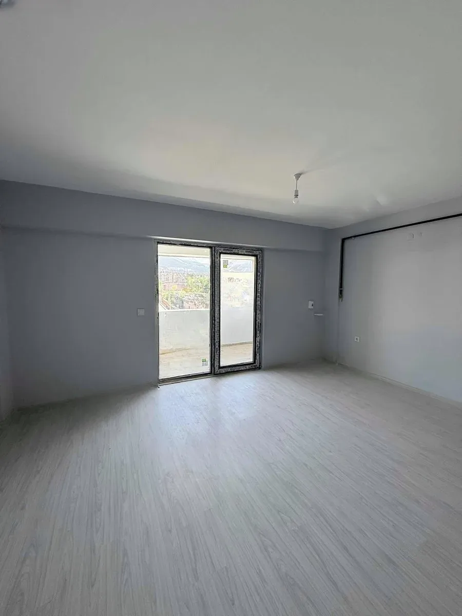 Yakutiye Lalapaşa'da 3. Kat 50 m² 1+1 Kiralık Daire - Fotoğraf 5