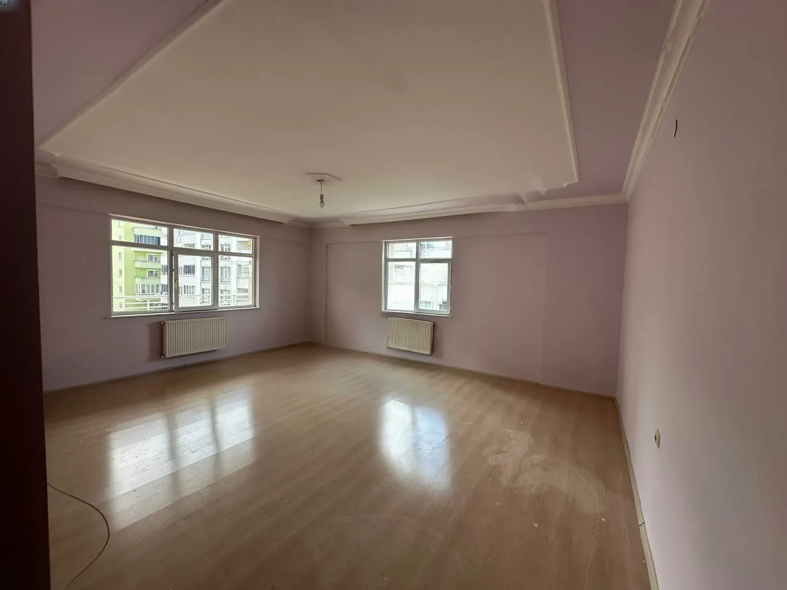 Palandöken Adnan Menderes'te 3. Kat 160 m² 3+1 Kiralık Daire - Fotoğraf 2