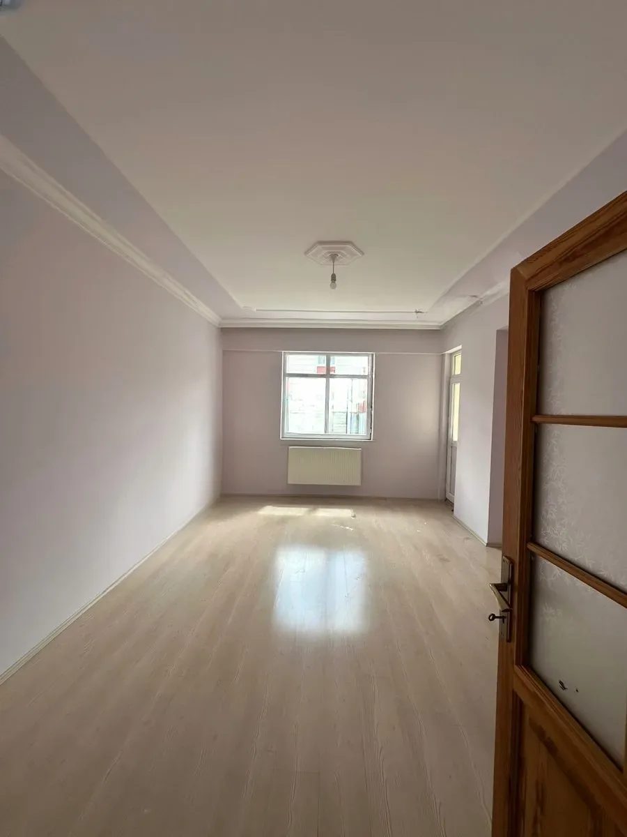 Palandöken Adnan Menderes'te 3. Kat 160 m² 3+1 Kiralık Daire - Fotoğraf 3