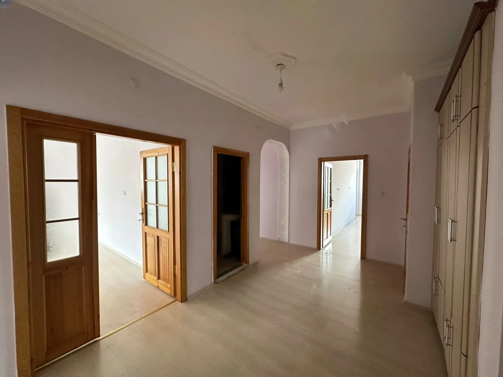 Palandöken Adnan Menderes'te 3. Kat 160 m² 3+1 Kiralık Daire - Fotoğraf 5
