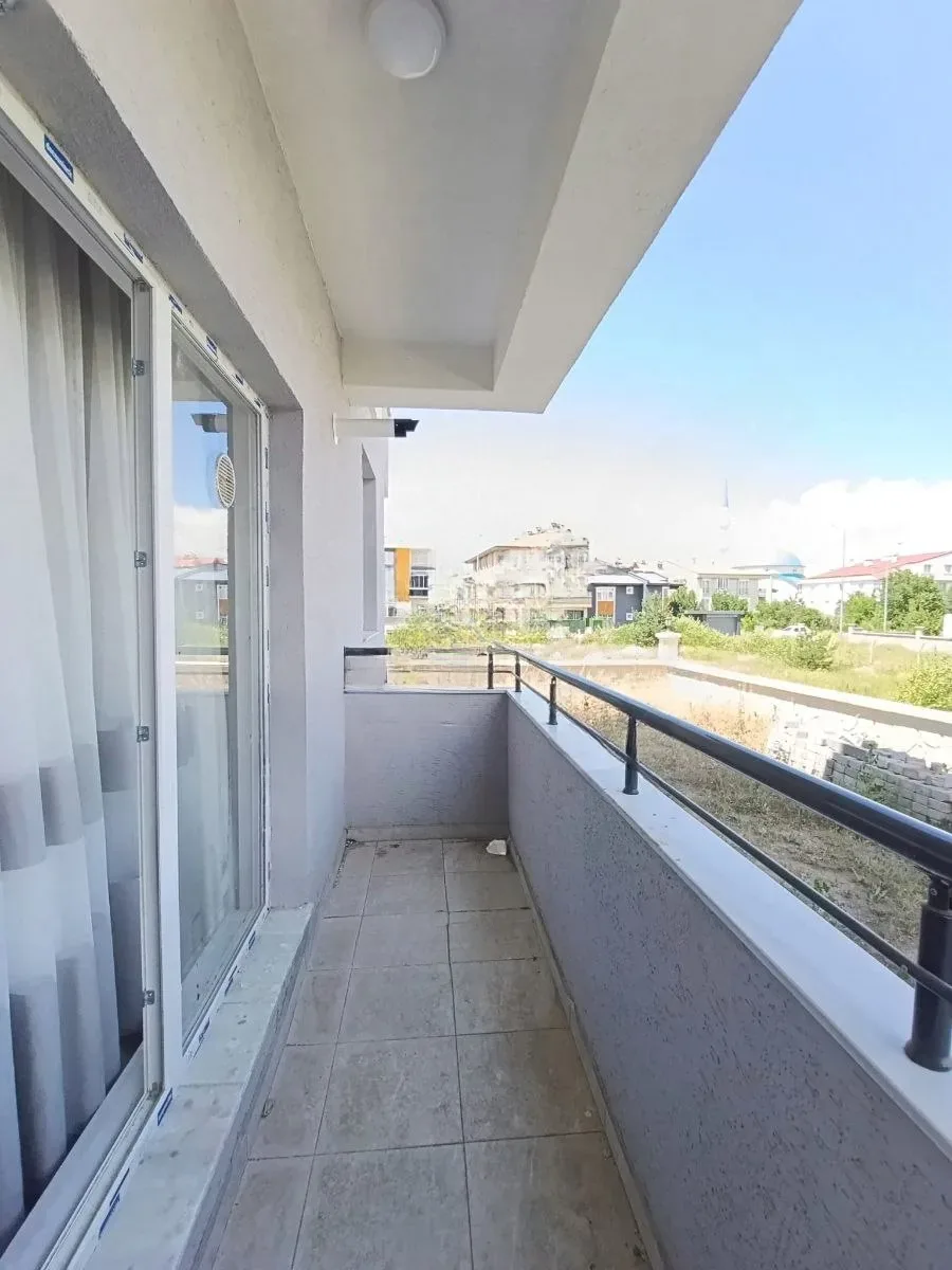Aziziye Merkez'de Yüksek Giriş Kat 48 m² 1+1 Kiralık Villa - Fotoğraf 9