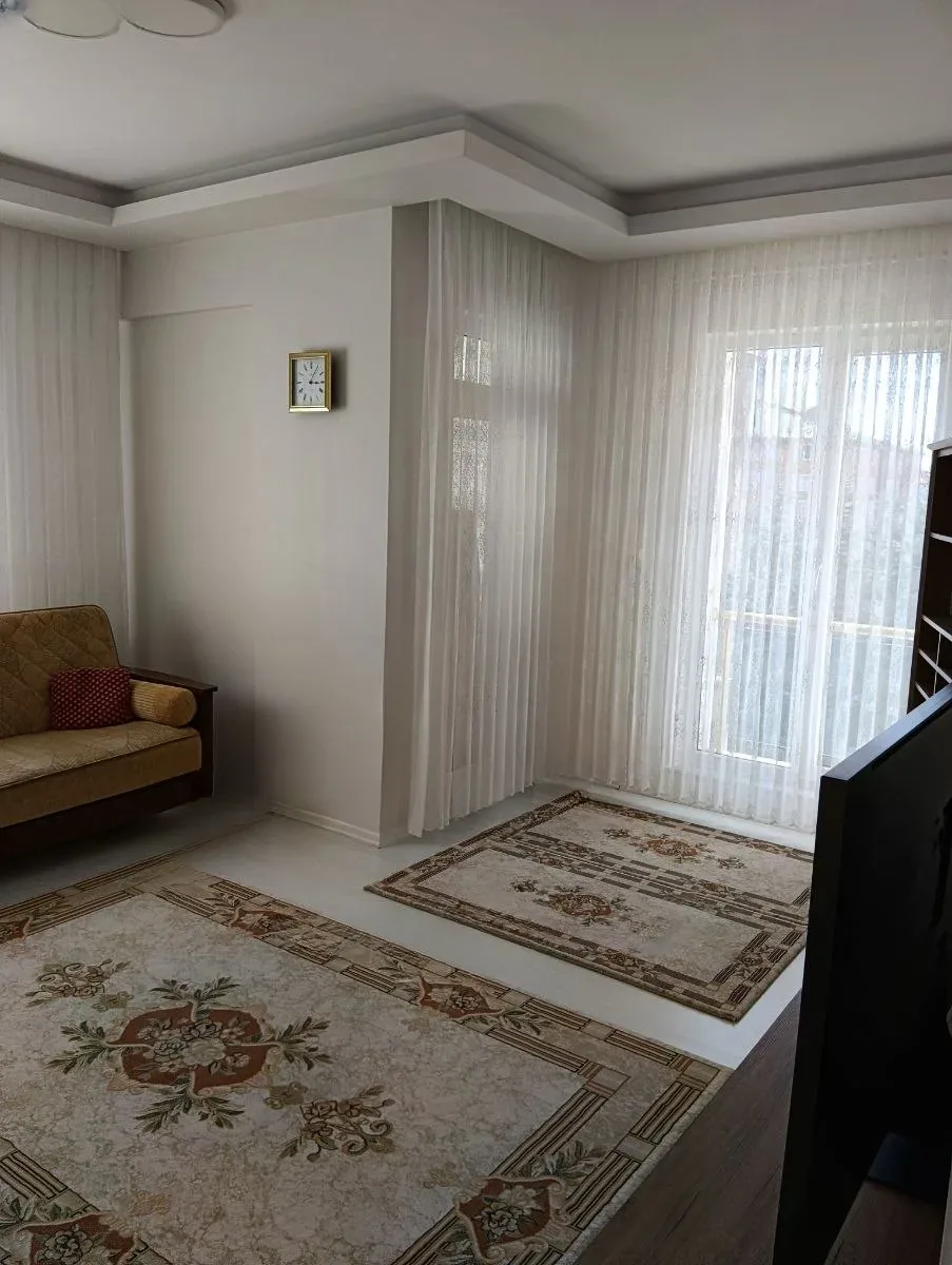 Palandöken Yunusemre'de 1. Kat 150 m² 3+1 Satılık Daire - Fotoğraf 14