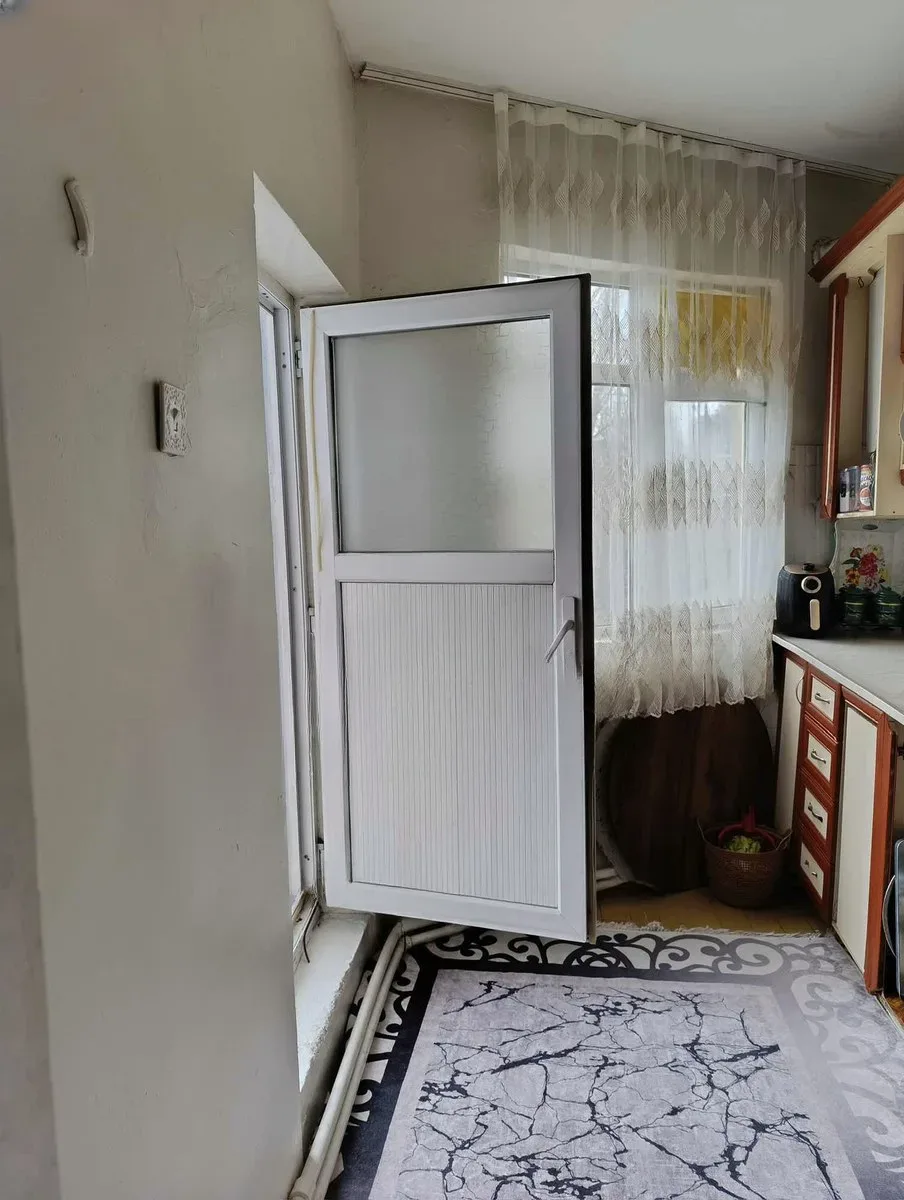 Palandöken Yunusemre'de 2. Kat 60 m² 2+1 Satılık Daire - Fotoğraf 2